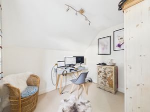 Bedroom- click for photo gallery